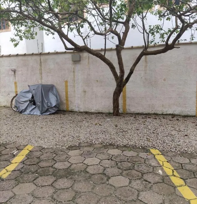 Apartamento aconchegante e espaçoso no Itaguá.-1